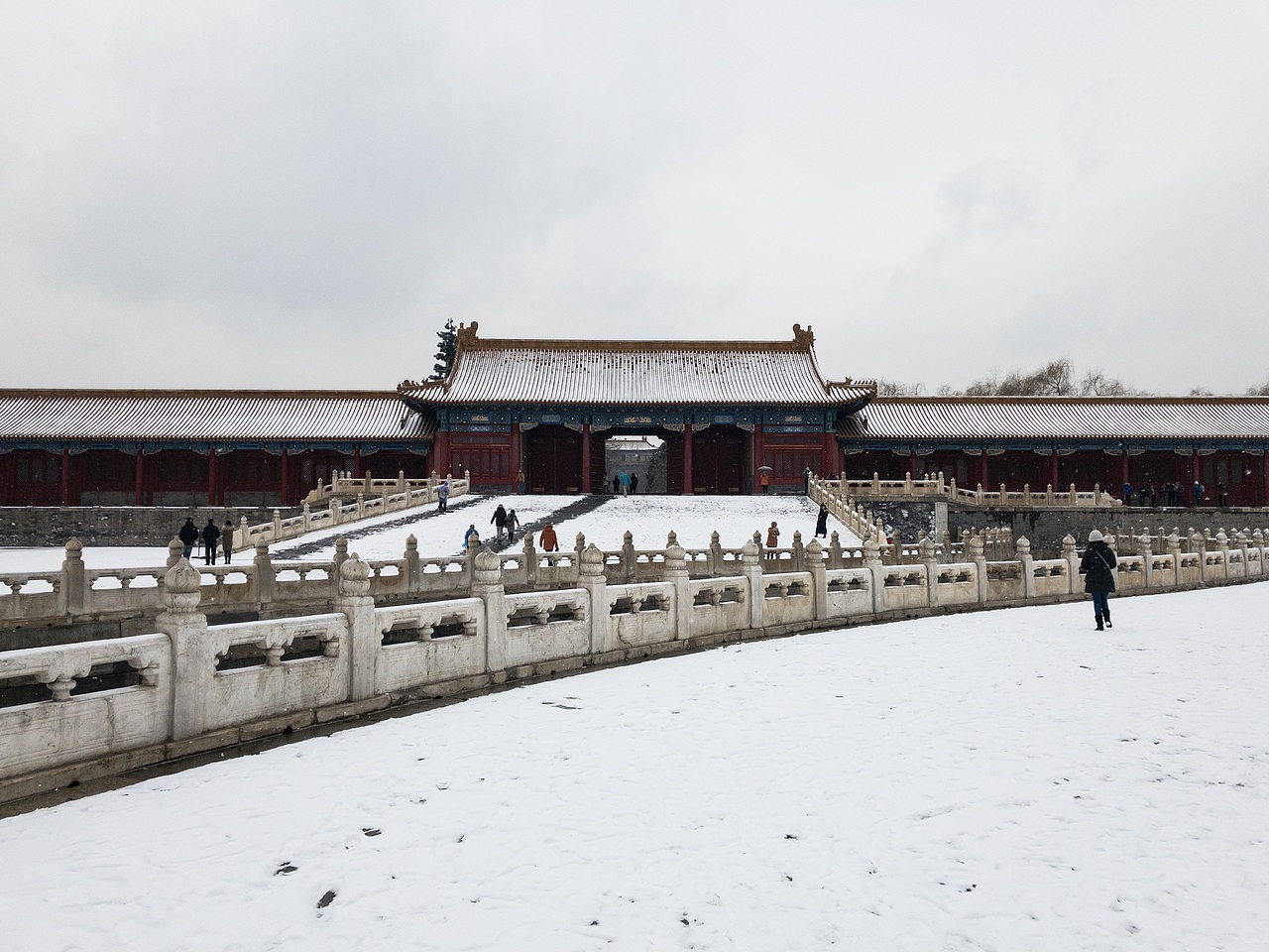你值得在故宫遇到一场雪