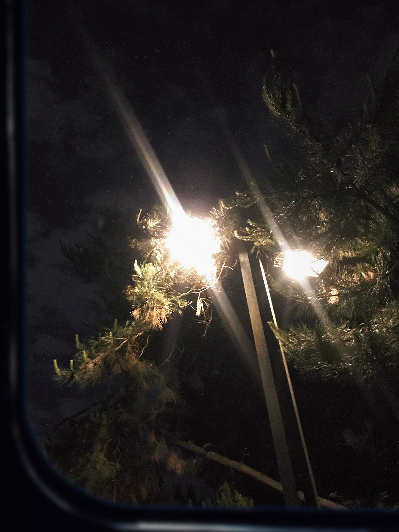 夜游-【摄影作品】（图ZMzM0ODU1MzEy） - 风光摄影 - 站酷设计师JaCoMo原创素材 - 站酷ZCOOL