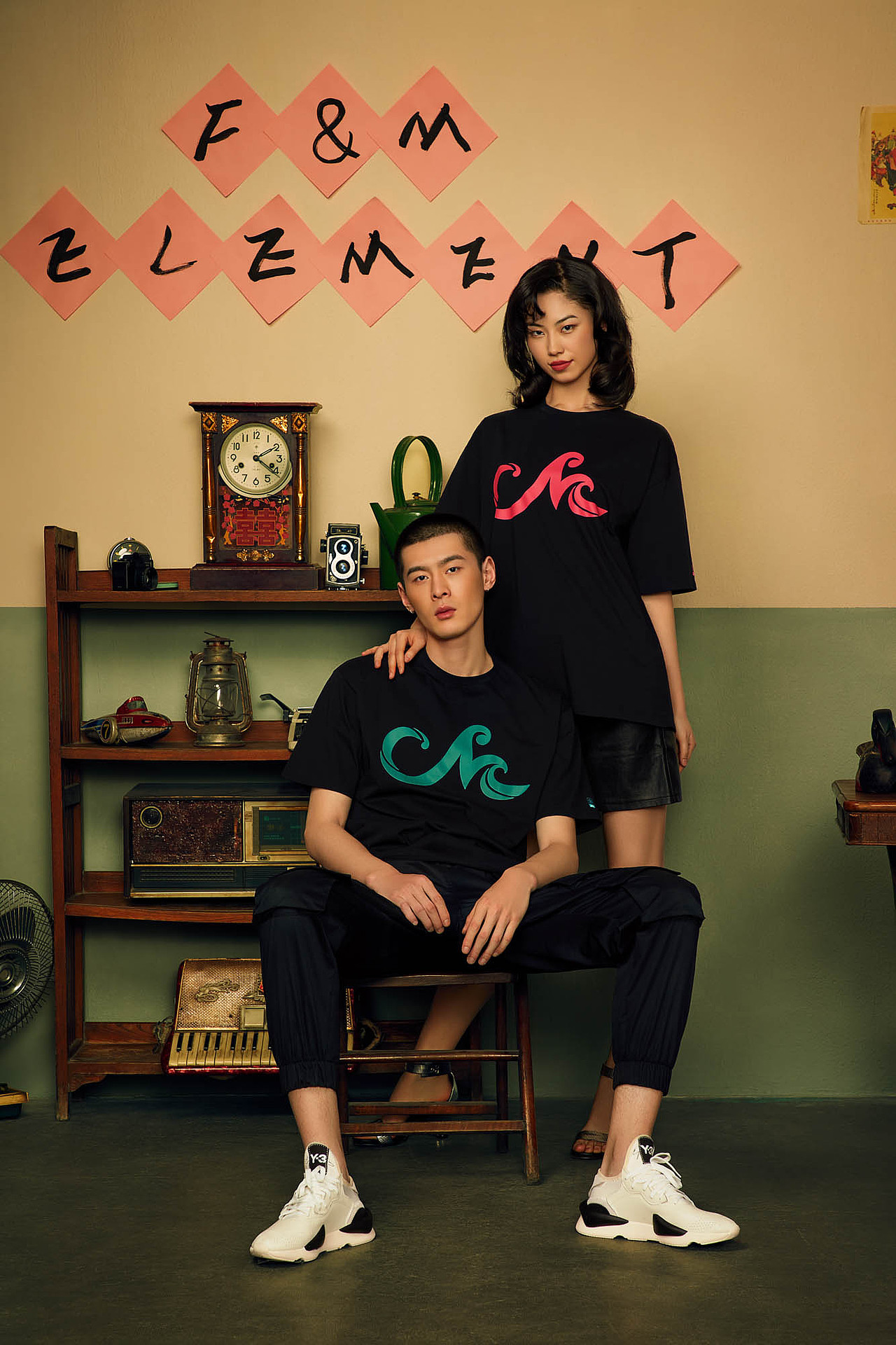 维恩视觉 | 国潮服装（图ZMjE0NjI1MzQ4） - 时尚/艺术摄影 - 站酷设计师venstudio原创素材 - 站酷ZCOOL