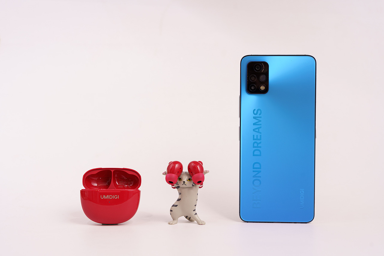 产品拍摄 • UMIDIGI Airbuds Pro（图ZMjk1MzkxNTIw） - 产品摄影 - 站酷设计师LIUQI19原创素材 - 站酷ZCOOL