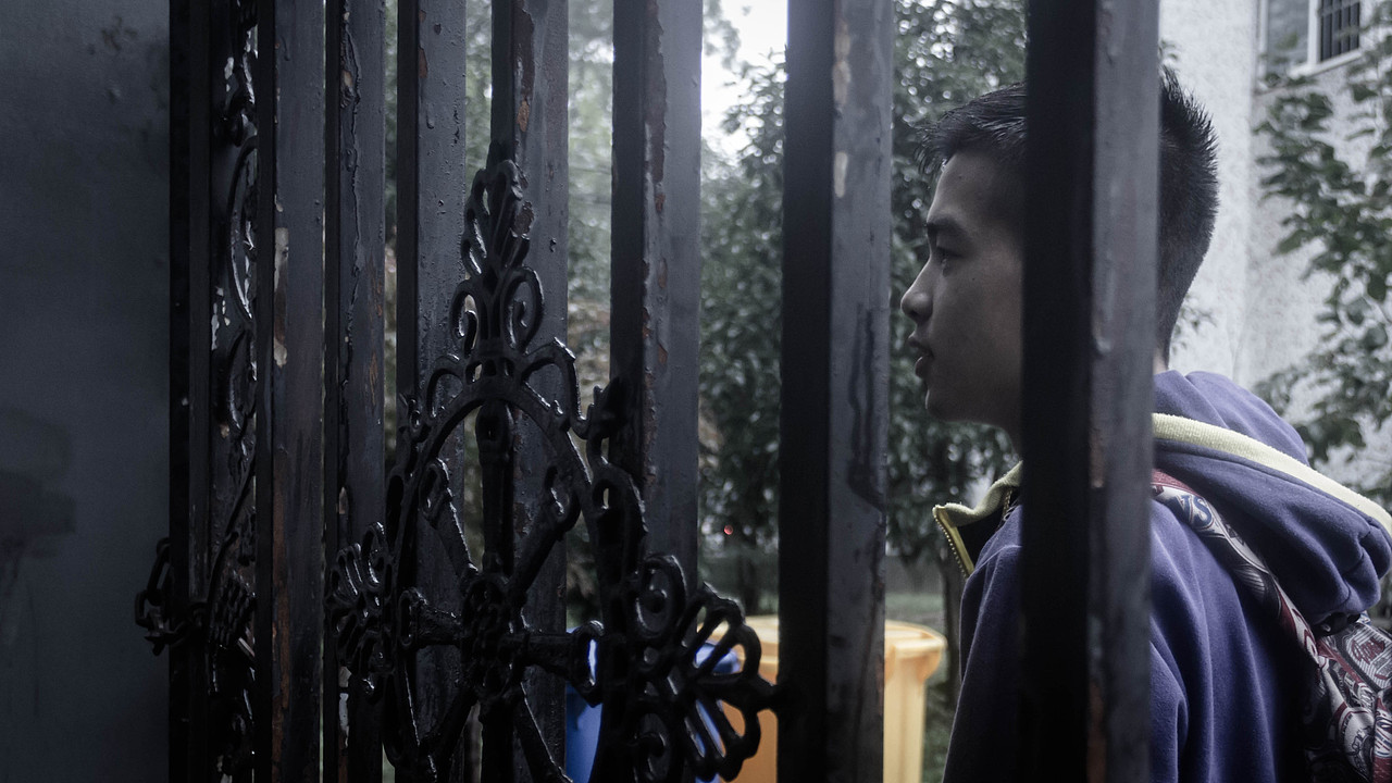 里面的人想出来 外面的人想进去（图ZNjE1NTg5NDA=） - 人像摄影 - 站酷设计师Zeeis原创素材 - 站酷ZCOOL