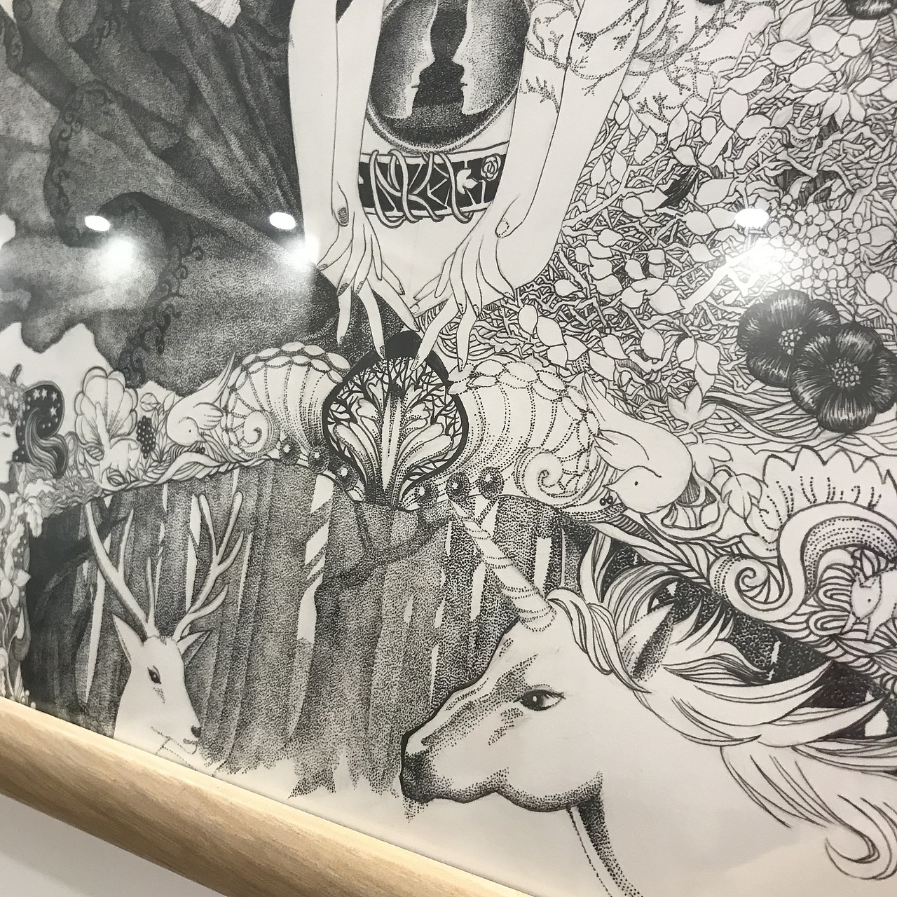 蓝色多瑙河—黑白插画集（图ZMTUwMTIwMTYw） - 绘本 - 站酷设计师maruirui原创素材 - 站酷ZCOOL