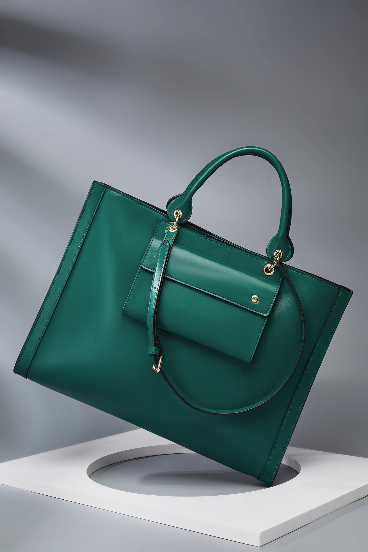 广州金也专业皮具包包鞋子产品电商摄影拍摄公司