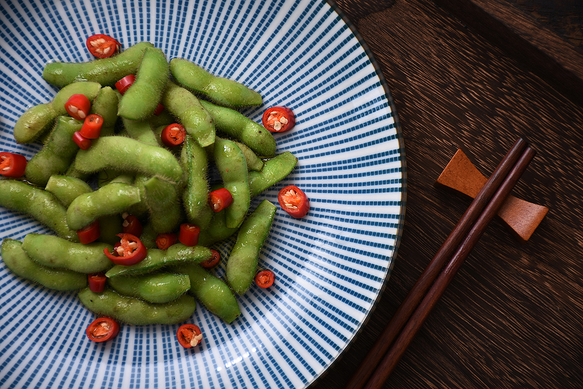 凉拌嫩豆豆美食摄影