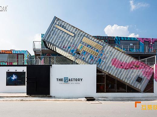 未来感集装箱艺术中心