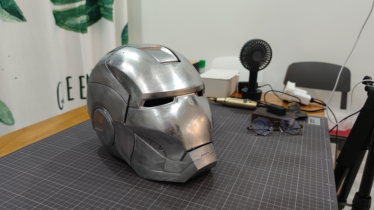 金屬鋼鐵俠頭盔—終于盤好了?。▓DZMjI5Nzg0NDcy） - 工藝品設(shè)計(jì) - 站酷設(shè)計(jì)師劉一手原創(chuàng)素材 - 站酷ZCOOL