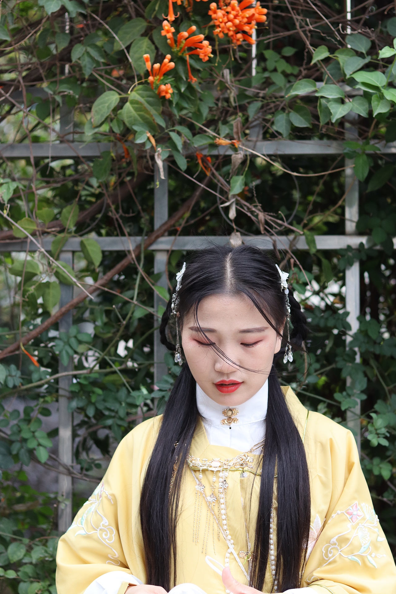 我爱这世间,世间不如你