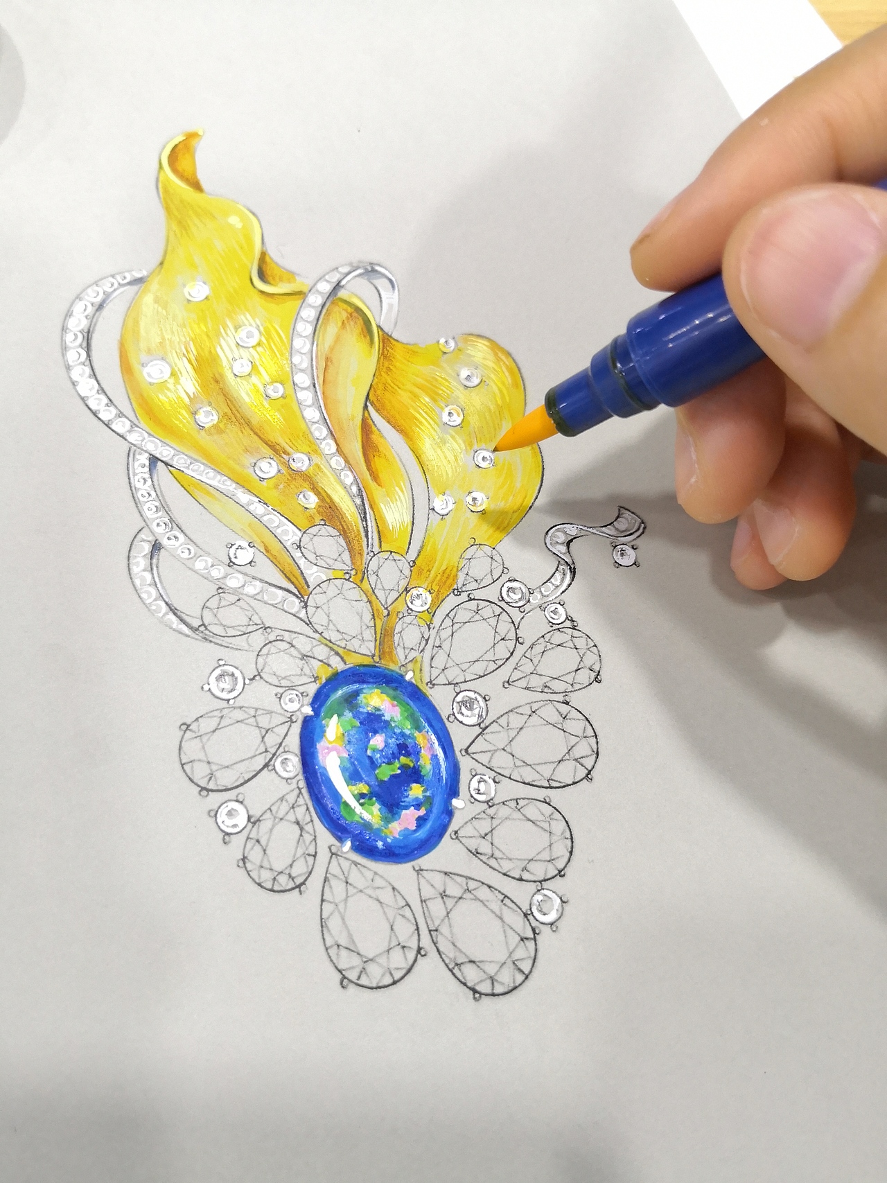 《遨游》彩宝奢华胸针（图ZMTg5OTAxMzc2） - 首饰设计 - 站酷设计师珠宝设计刘付秋婷原创素材 - 站酷ZCOOL