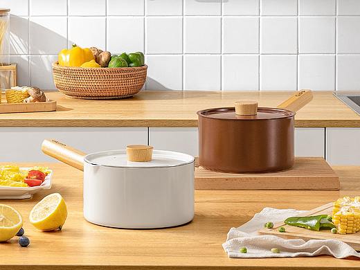 白色居家奶锅 X BOYA