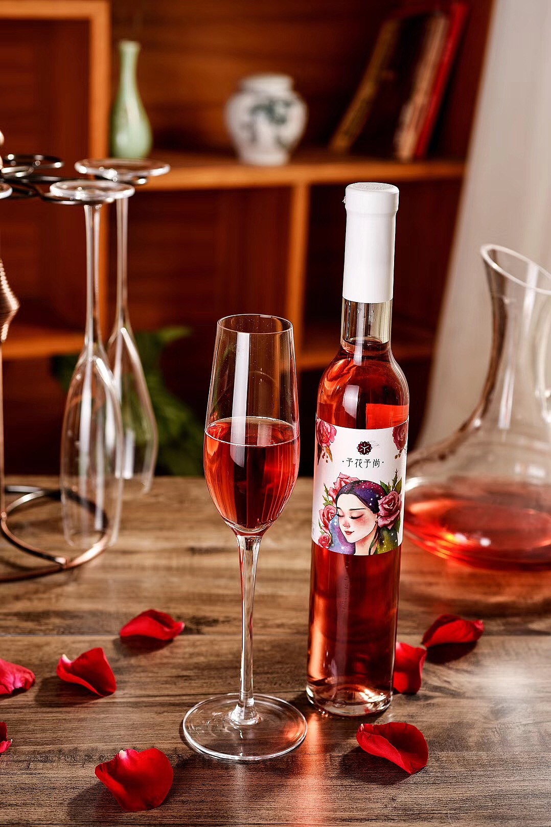 玫瑰鲜花酒包装插画设计予花予尚