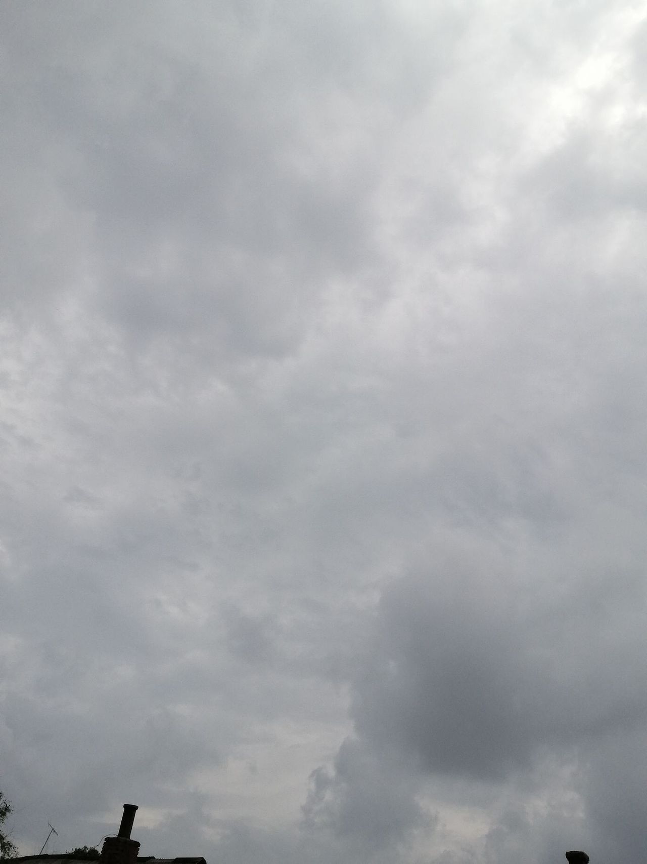 黑云压城和雨后天晴