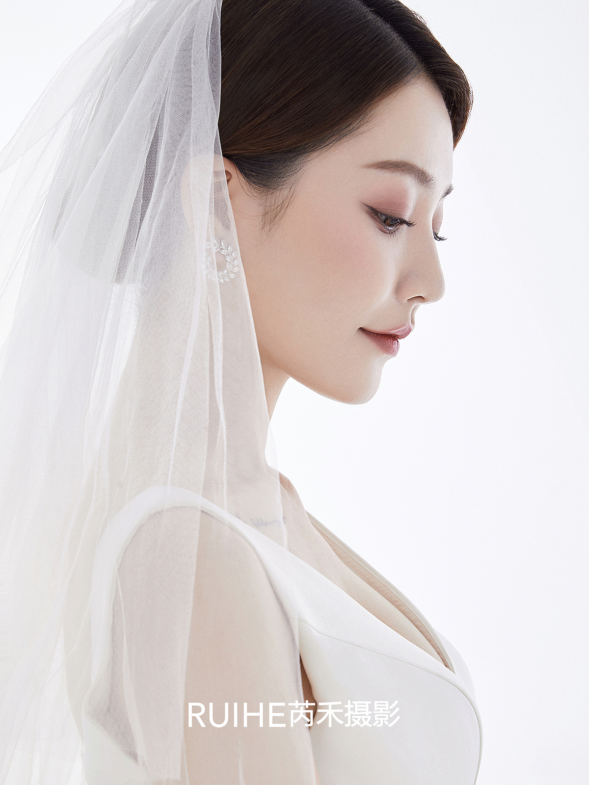 画面干净又清透,美好又浪漫, 无形而来的极简高级感