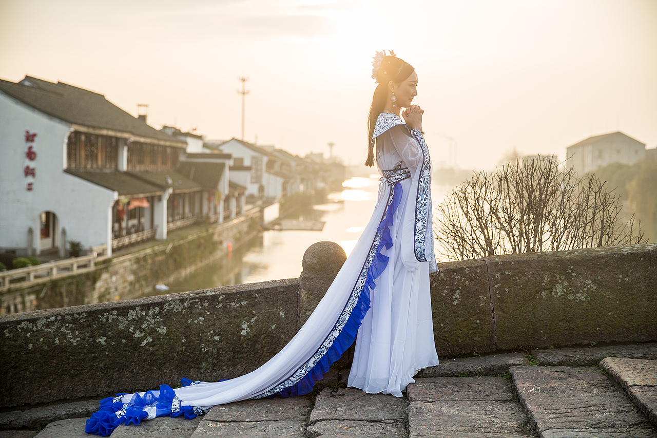 塘栖古镇 美女出镜