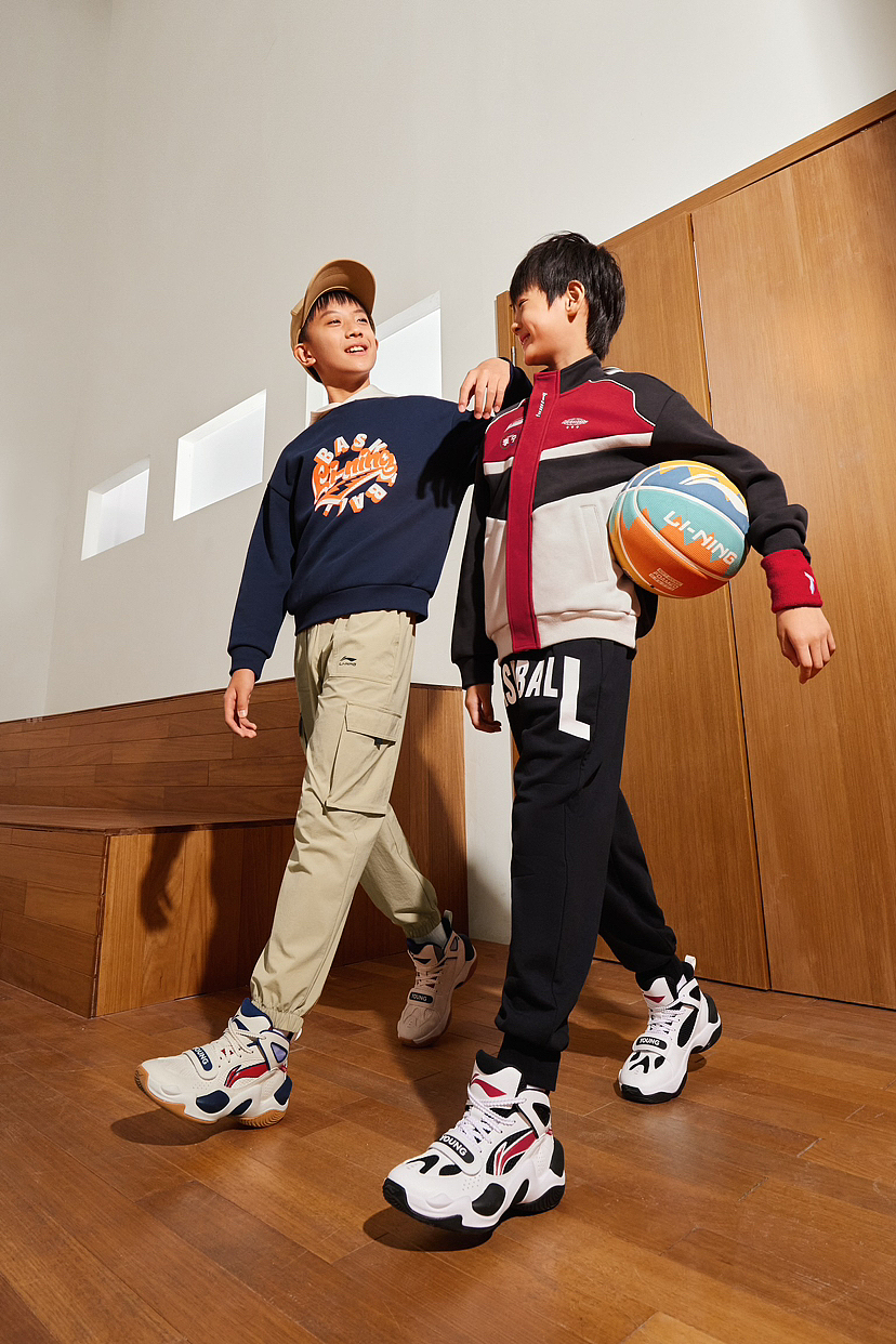 商业拍摄- LINING明日之星