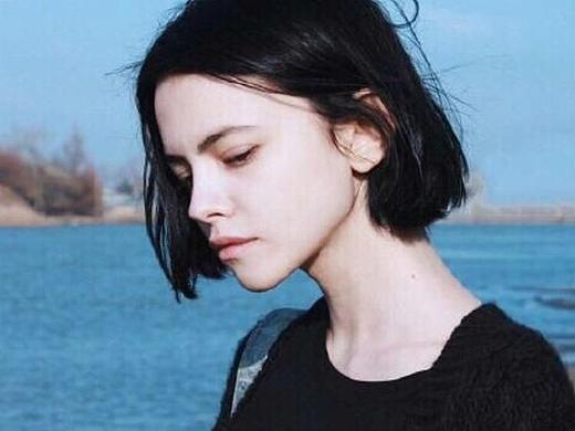 手把手教你玩儿转UI—站酷App界面优化(一)