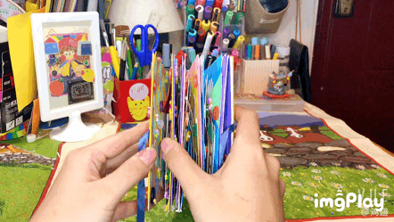 《WE ARE...》——手工儿童立体书