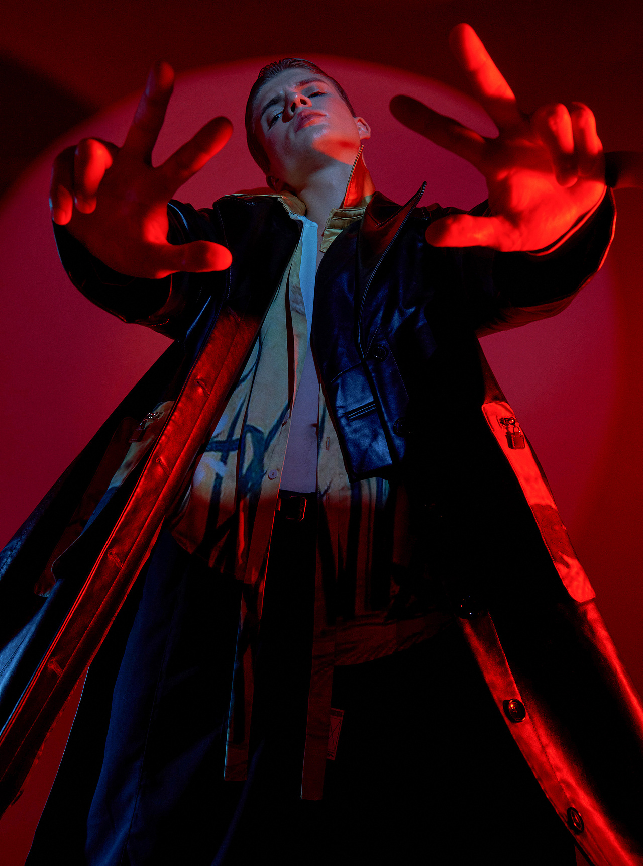 ADDICT（图ZMjE4OTA4NTEy） - 时尚/艺术摄影 - 站酷设计师夏珩原创素材 - 站酷ZCOOL