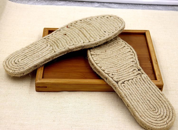 布依阿妈（图ZMTMyMjY2OTI0） - 鞋履设计 - 站酷设计师布依阿妈原创素材 - 站酷ZCOOL