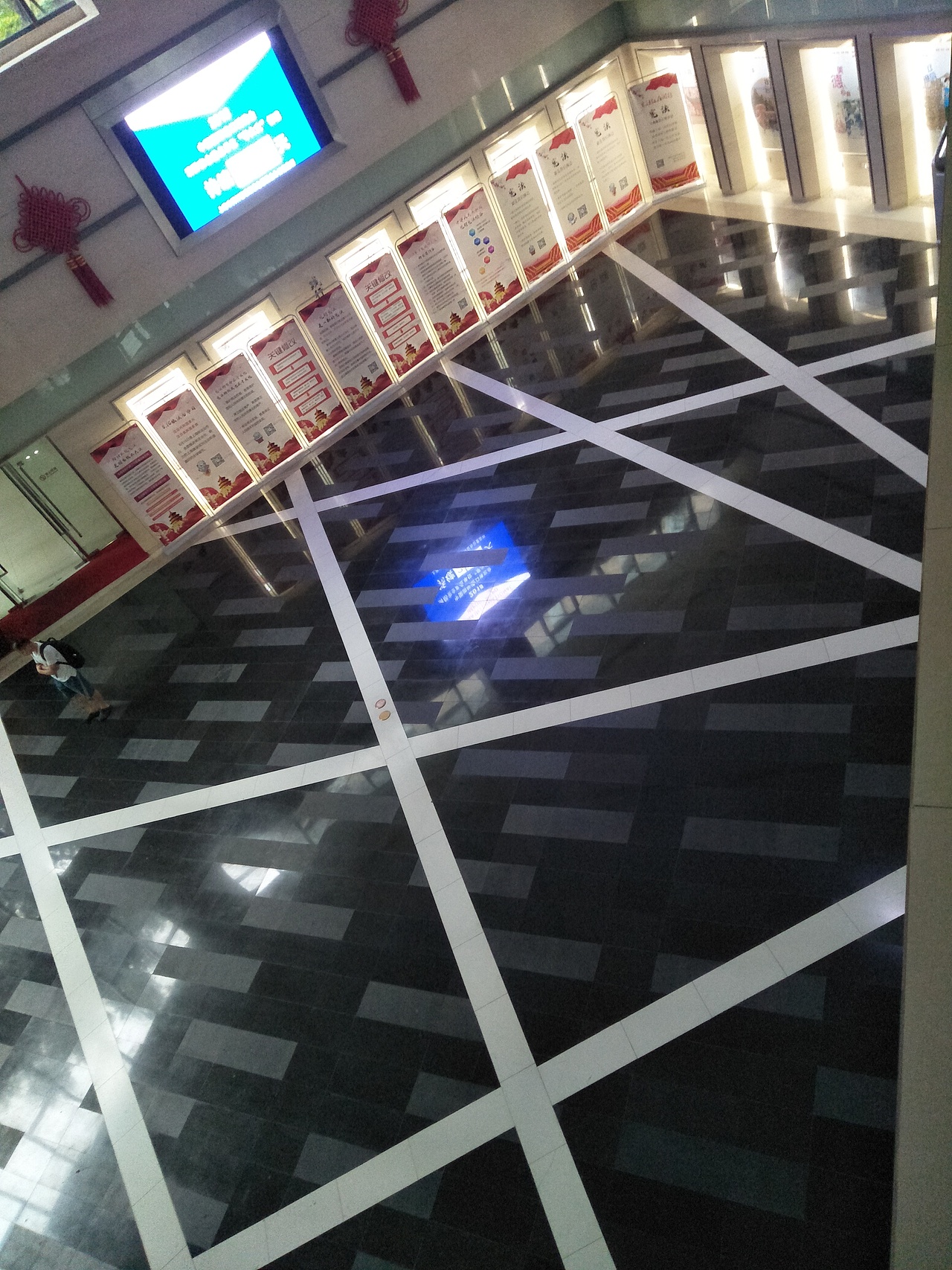 2018年闵行改革开放40周年照片展（图ZMTQ0MDA1NjA0） - 展陈设计 - 站酷设计师xieshaowei1114原创素材 - 站酷ZCOOL