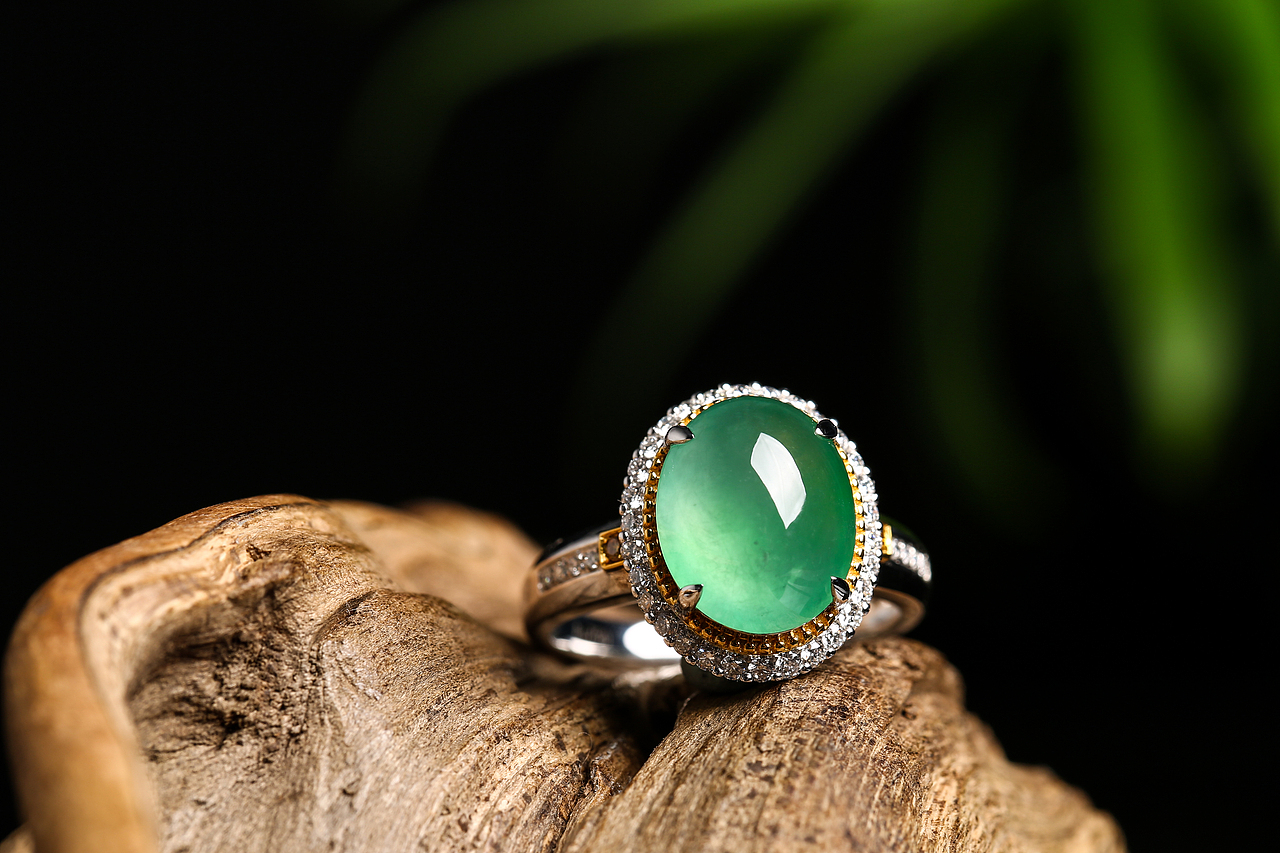 翡翠（图ZMTE4MzcwNDEy） - 产品摄影 - 站酷设计师嘟嘟zzZzZ原创素材 - 站酷ZCOOL