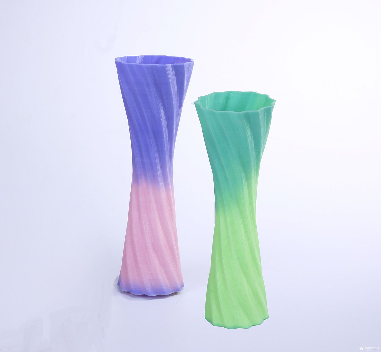 【建模图文】扭曲小花瓶