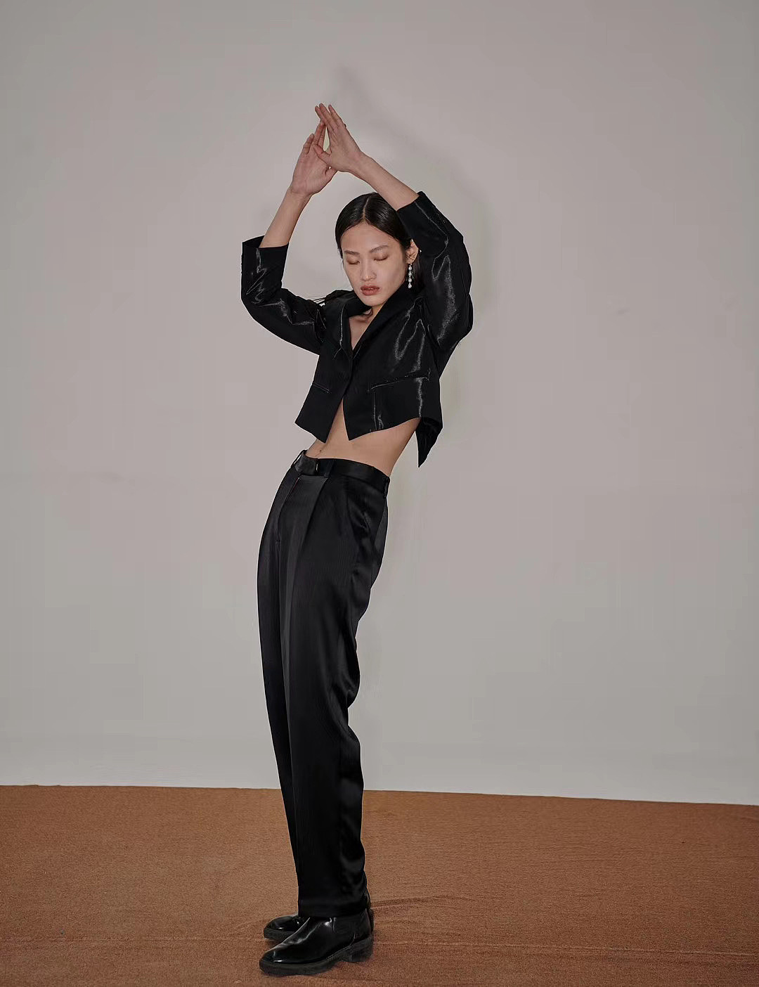 独立设计师品牌女装拍摄（图ZMjc1MjYwMTYw） - 时尚/艺术摄影 - 站酷设计师TENCE唐斯摄影原创素材 - 站酷ZCOOL