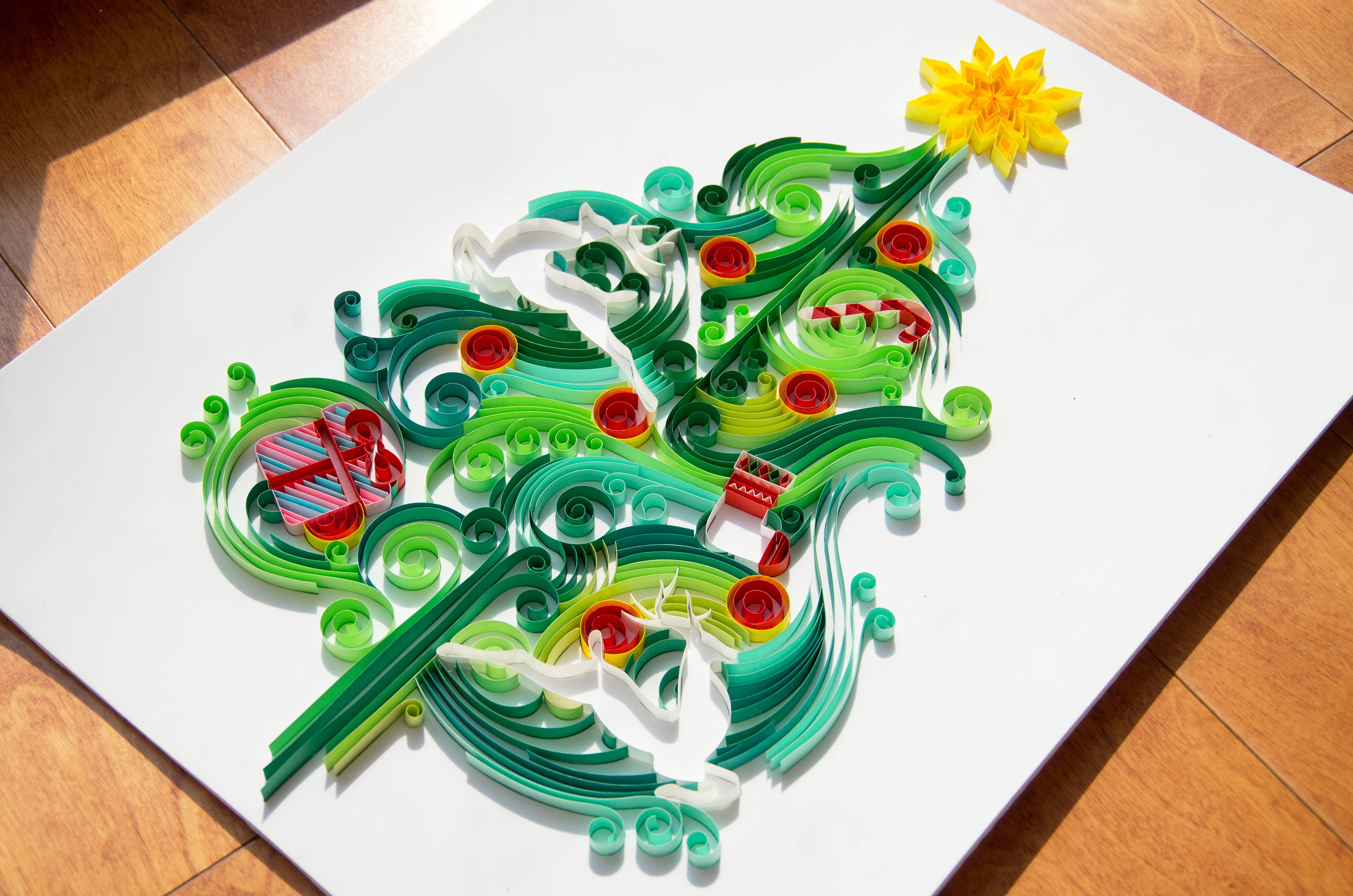 手工衍纸装饰画——圣诞树|手工艺|其他手工|翡翠梦境艺术工坊 - 原创作品 - 站酷 (ZCOOL)