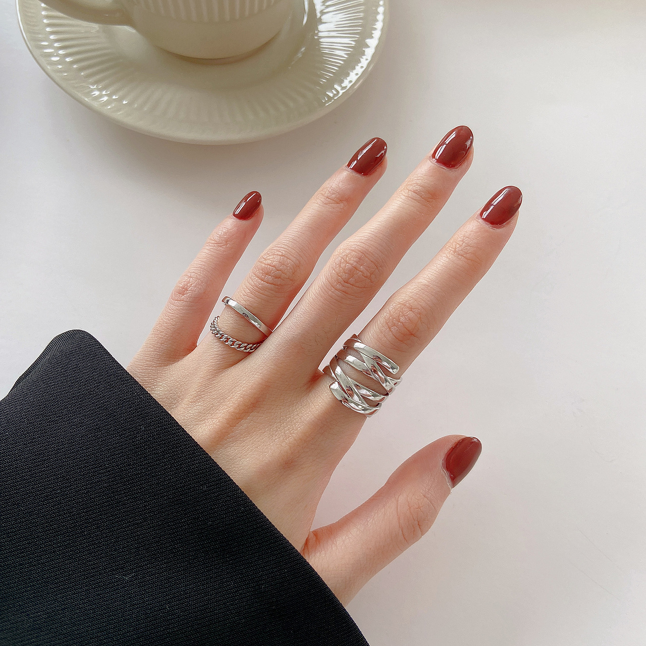 ins冷淡风高级感戒指指环首饰静物珠宝静物产品拍摄（图ZMjQ5MTA1NDA4） - 产品摄影 - 站酷设计师何以朱颜原创素材 - 站酷ZCOOL