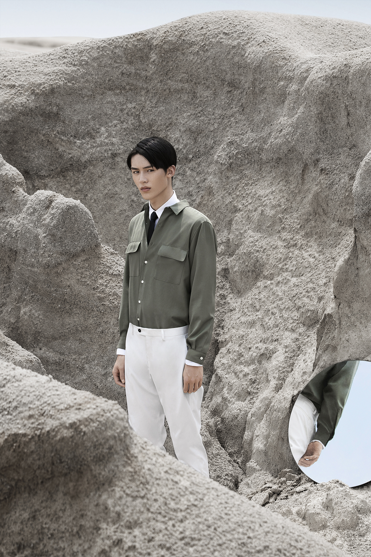 yatalas服装大片2018印尼民丹岛上海/摄影师/2年前/386浏览李荣凯