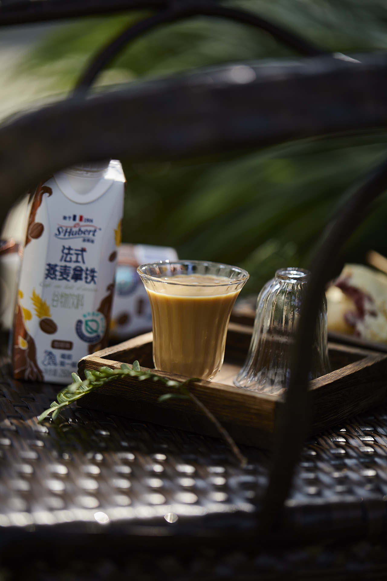 美食摄影|燕麦拿铁