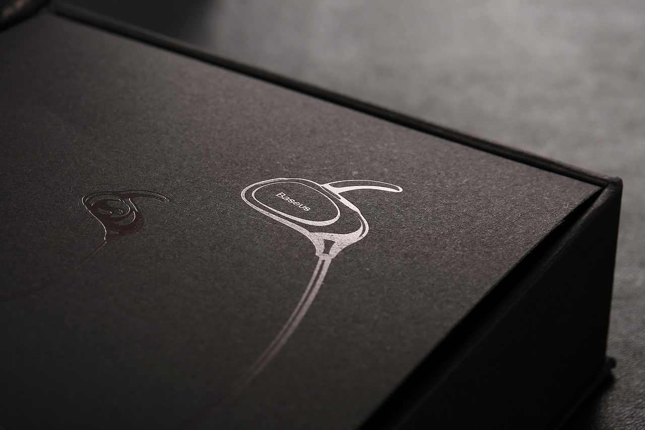 Baseus 2016 - 2017 包装风格大升级。_吕大方-站酷ZCOOL