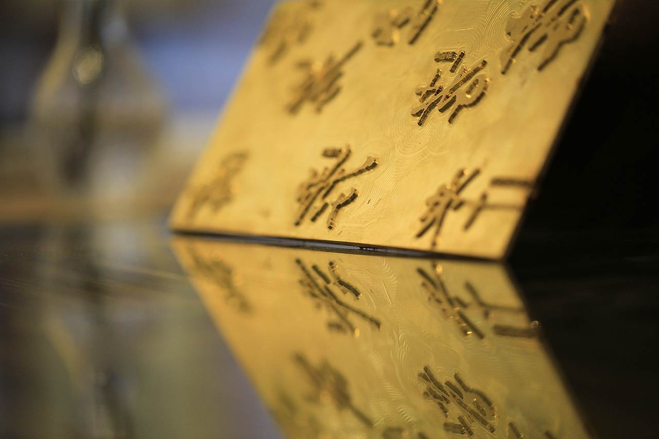 “書”的黑白至简（图ZMTExNjkzNDMy） - 书籍/画册 - 站酷设计师黄瀚贤原创素材 - 站酷ZCOOL