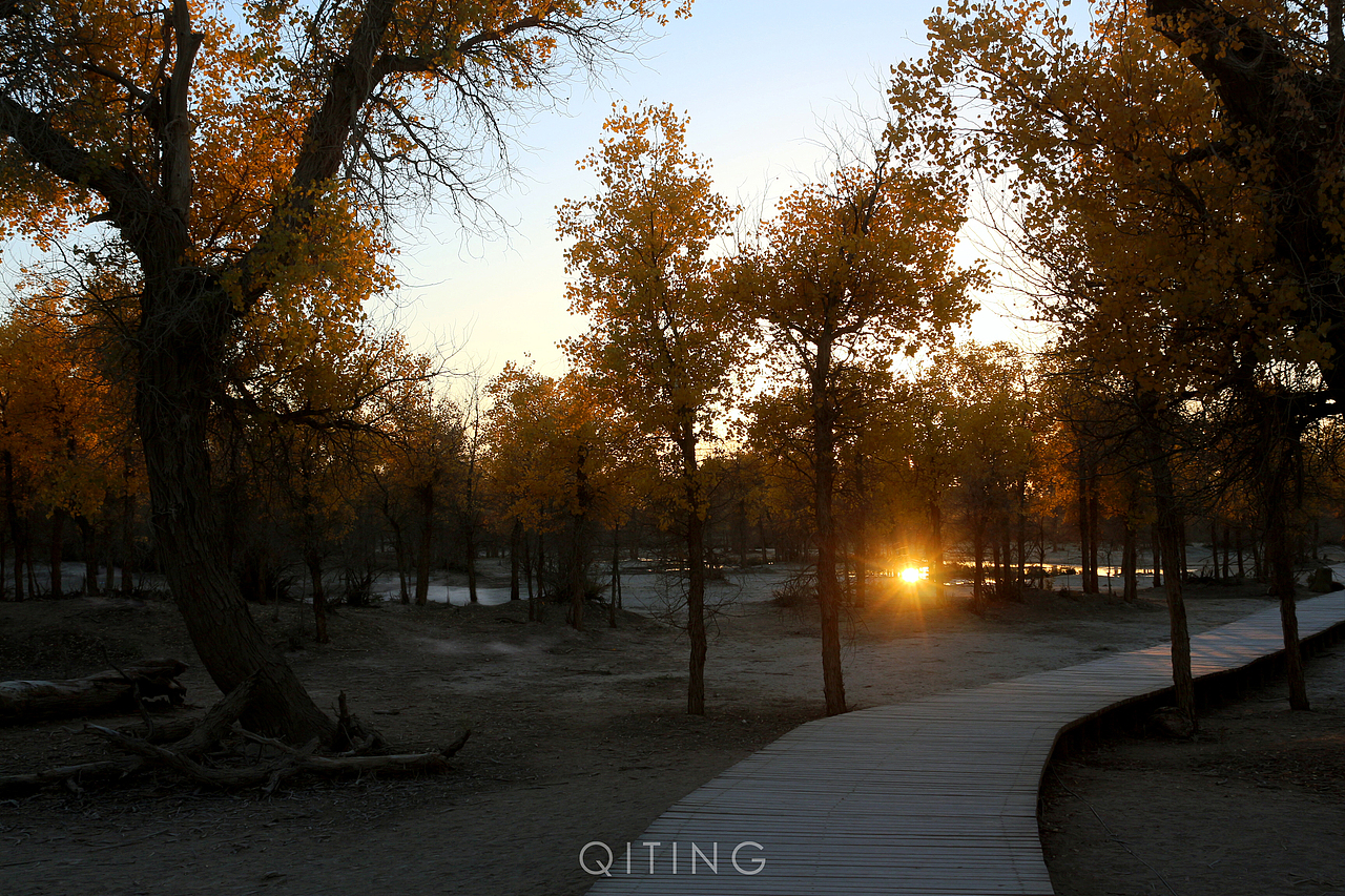 旅行 | 寻找上帝打翻的调色盘（图ZMjI1NDA5MDc2） - 风光摄影 - 站酷设计师苏婶二原创素材 - 站酷ZCOOL