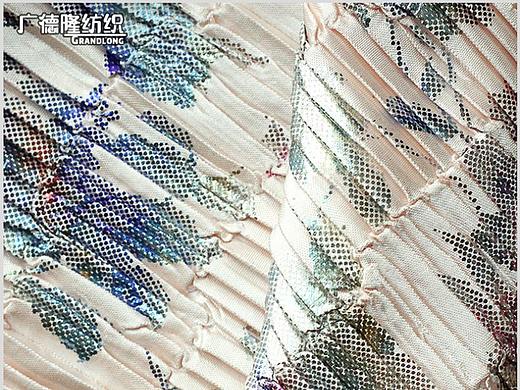 春秋新款广德隆纺织烫花压褶工艺服装面料百褶裙