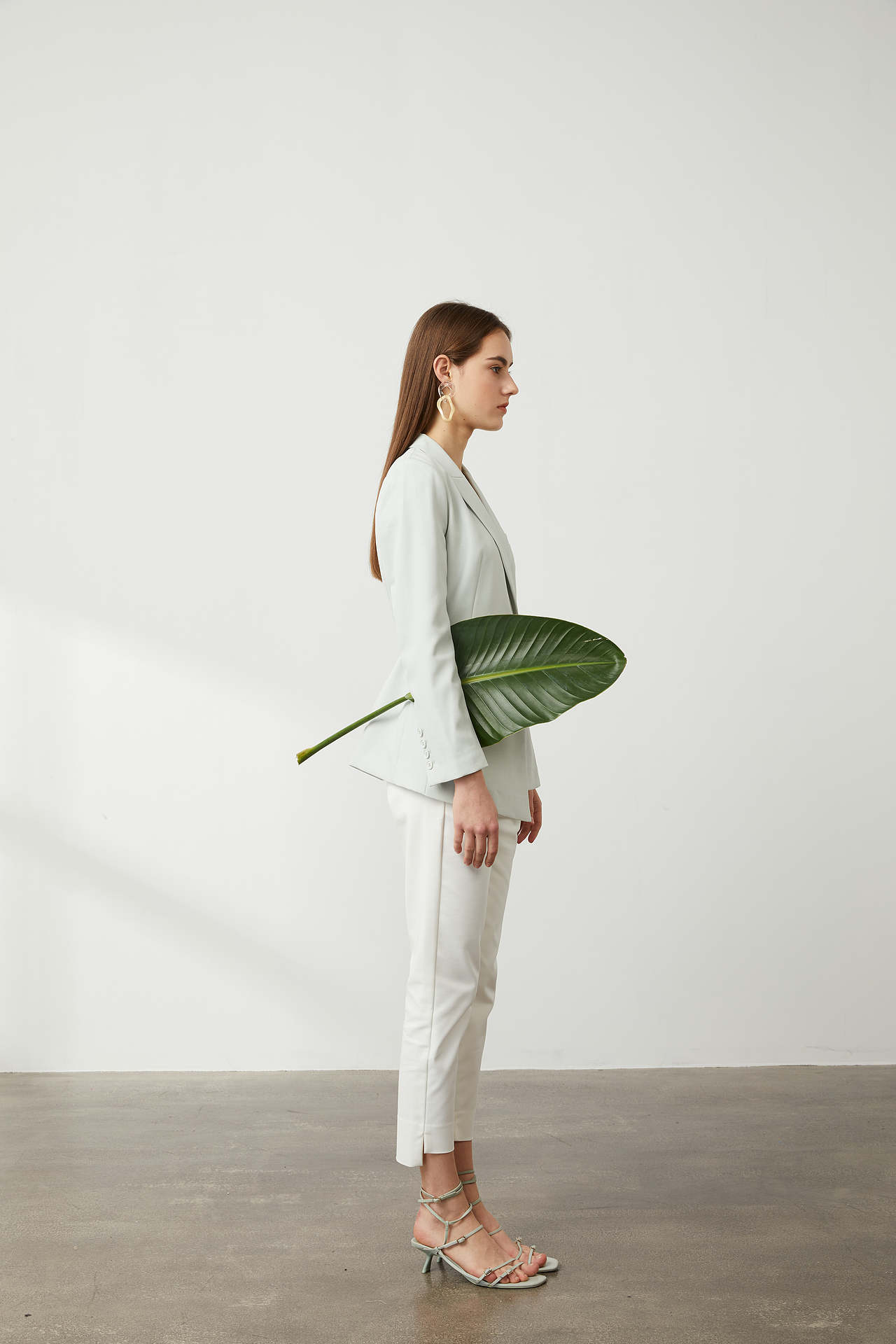 Arioseyears 女装拍摄（图ZMjY3NDM1NDQw） - 人像摄影 - 站酷设计师浣星传媒原创素材 - 站酷ZCOOL