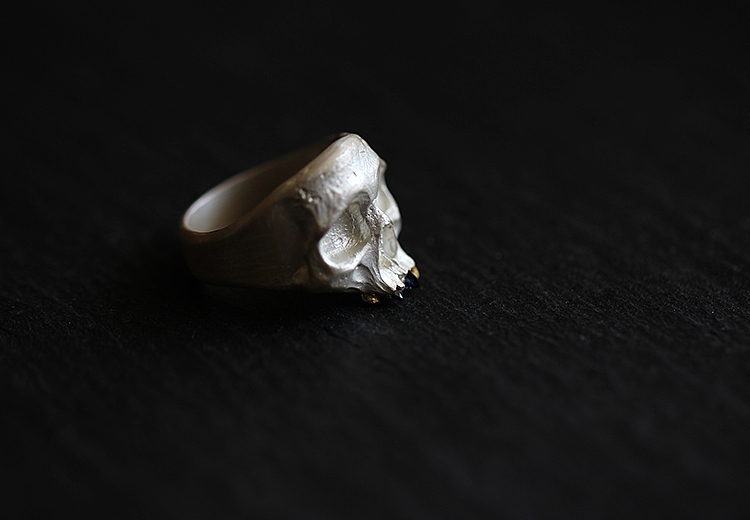 《白骷髅面具》男士戒指手工925银夸张个性简约（图ZOTY3NzM2NjQ=） - 首饰设计 - 站酷设计师骸首饰工作室原创素材 - 站酷ZCOOL