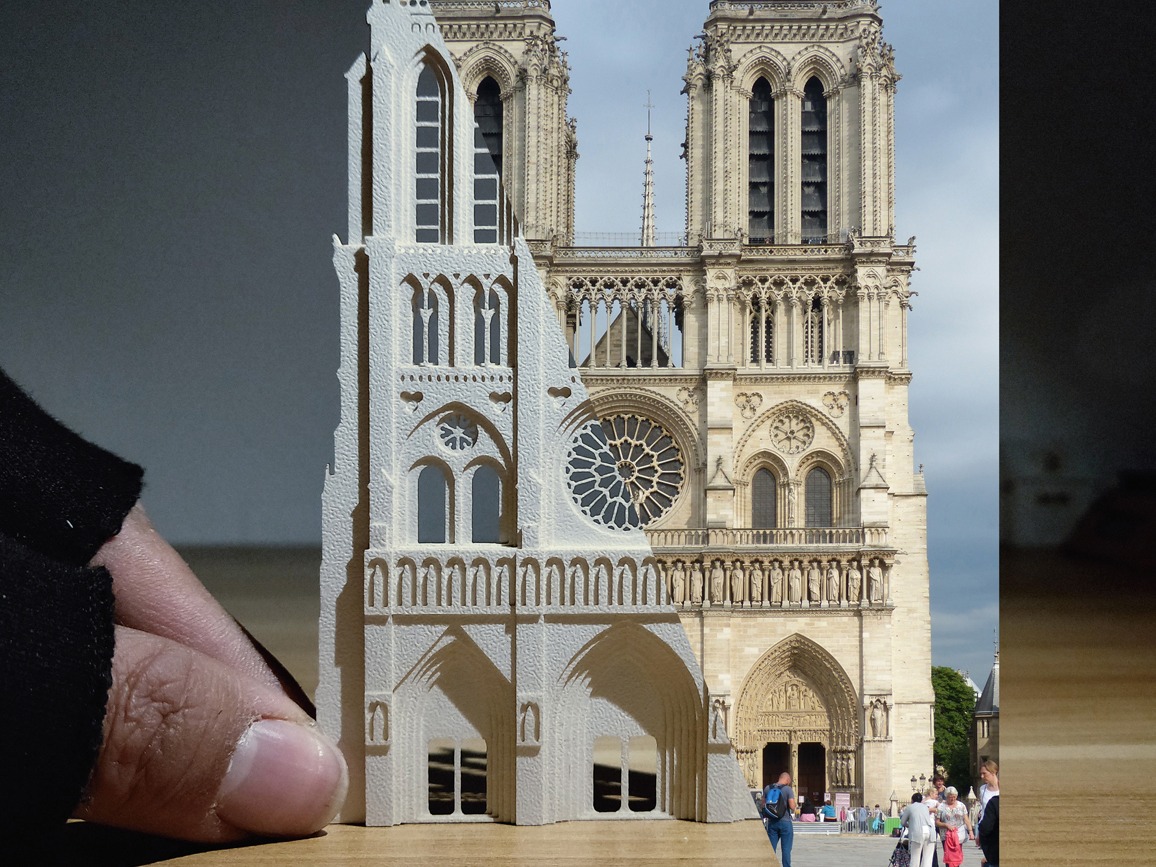 巴黎圣母院小纸雕