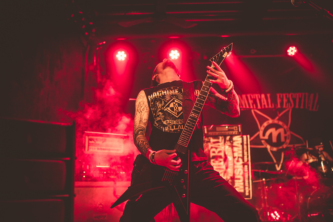 330金属音乐节广州站（图ZMjE4MTUzNDA=） - 人像摄影 - 站酷设计师凹凸蜀黍原创素材 - 站酷ZCOOL