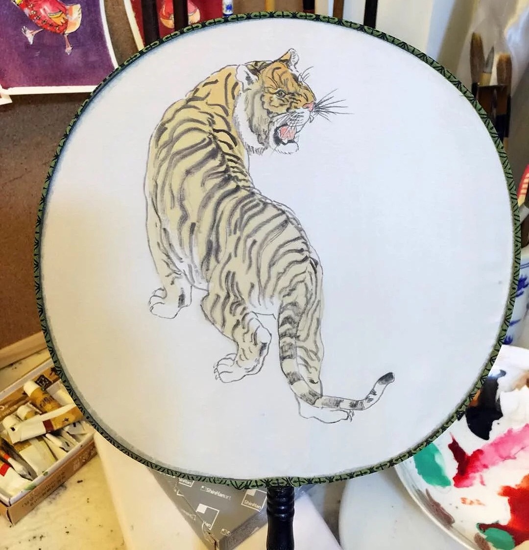 写意国画扇子之老虎（图ZNjAwNTg1ODA=） - 绘画 - 站酷设计师曾经彩绘原创素材 - 站酷ZCOOL