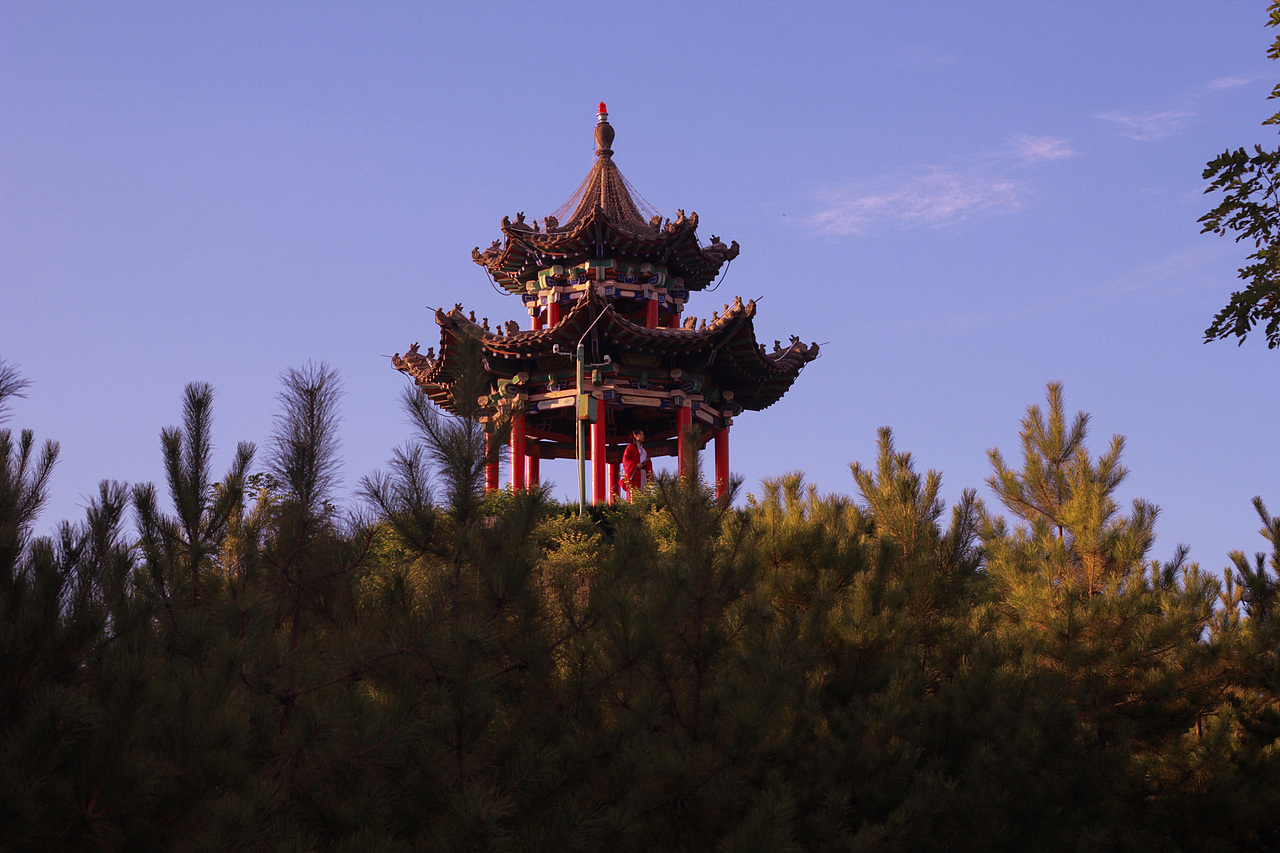 孤帆远影碧空尽