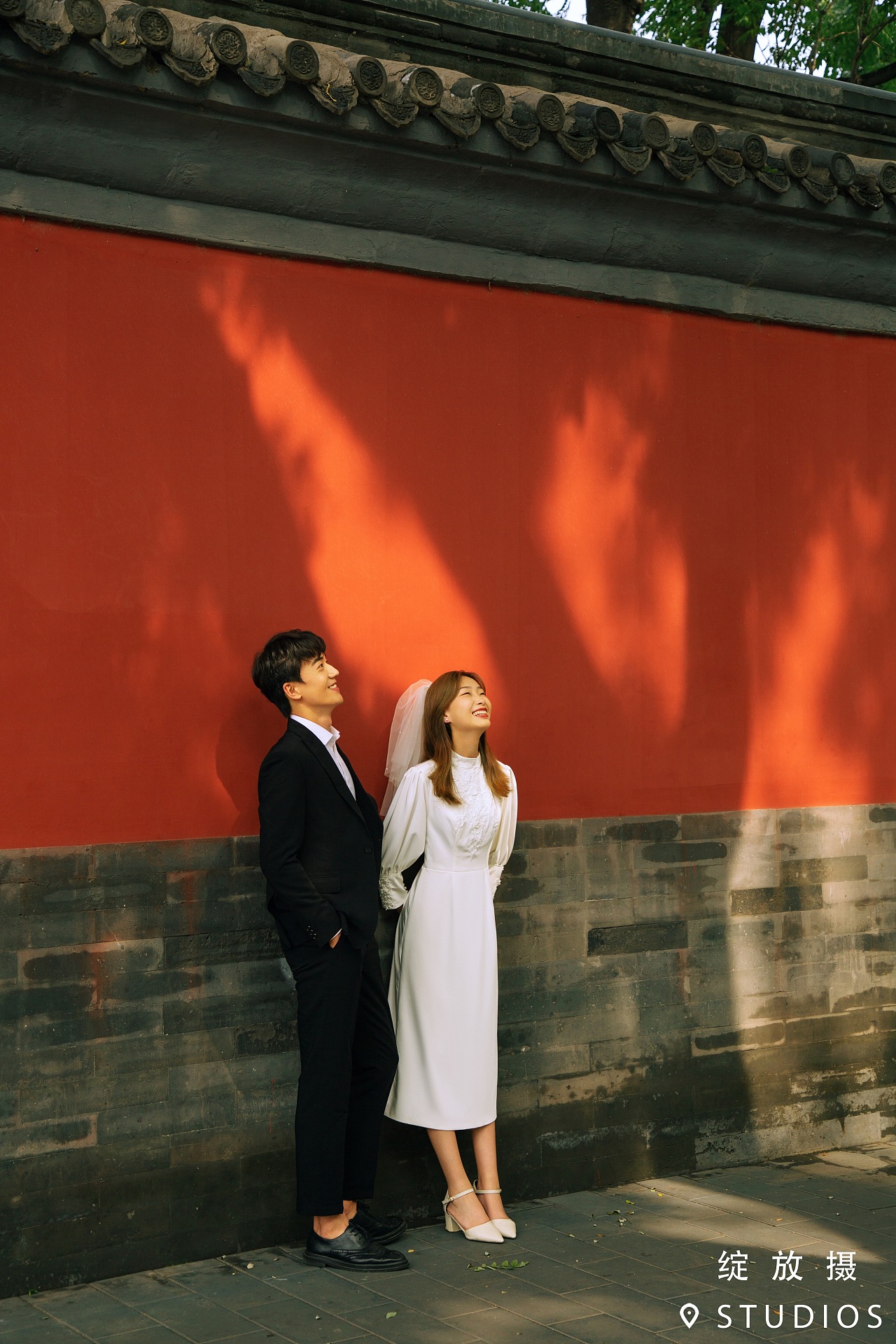 京味十足,红墙下的爱情角楼婚纱照