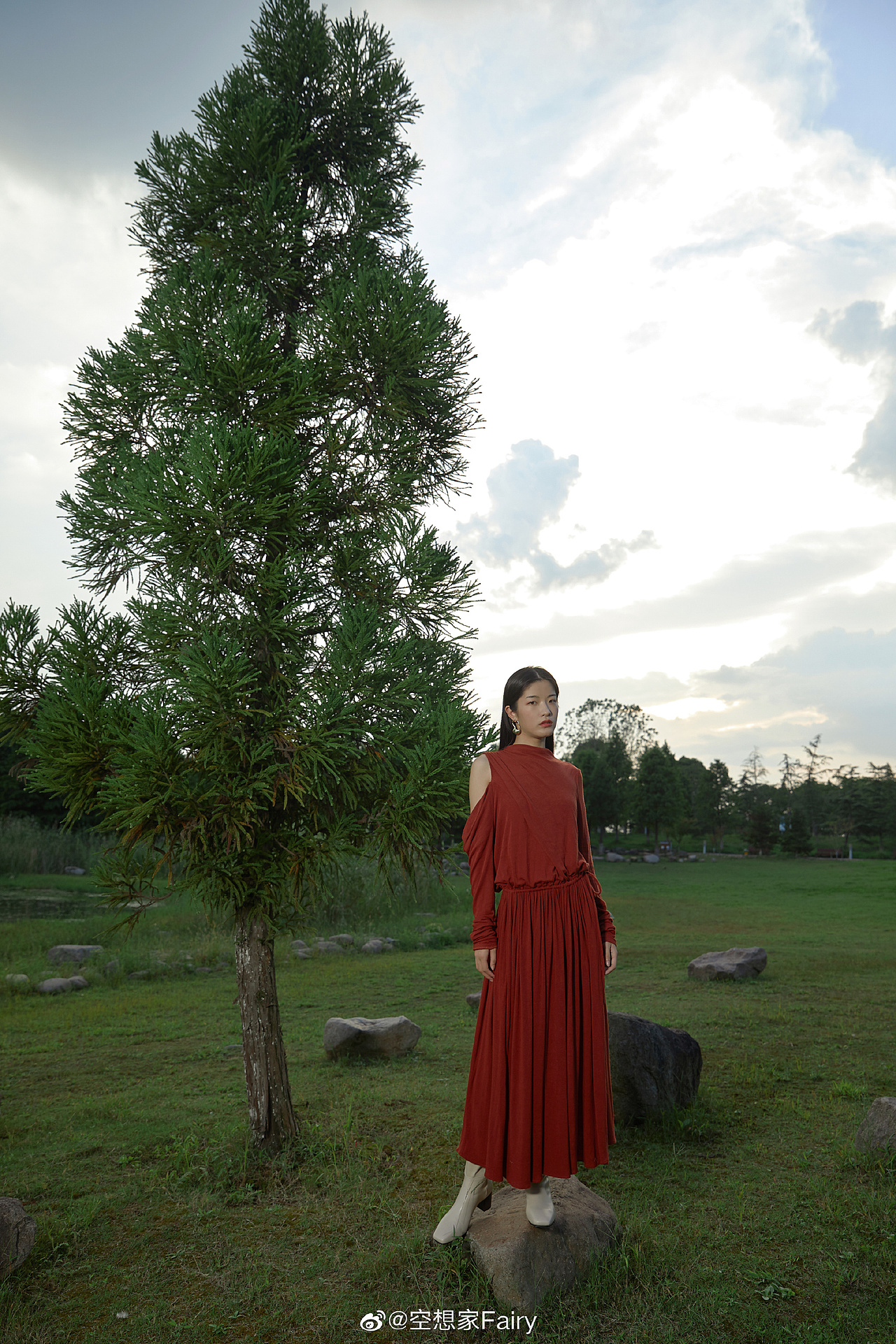 设计师服装品牌拍摄（图ZMjQ2NTQ0NDg4） - 时尚/艺术摄影 - 站酷设计师feifei_0801原创素材 - 站酷ZCOOL