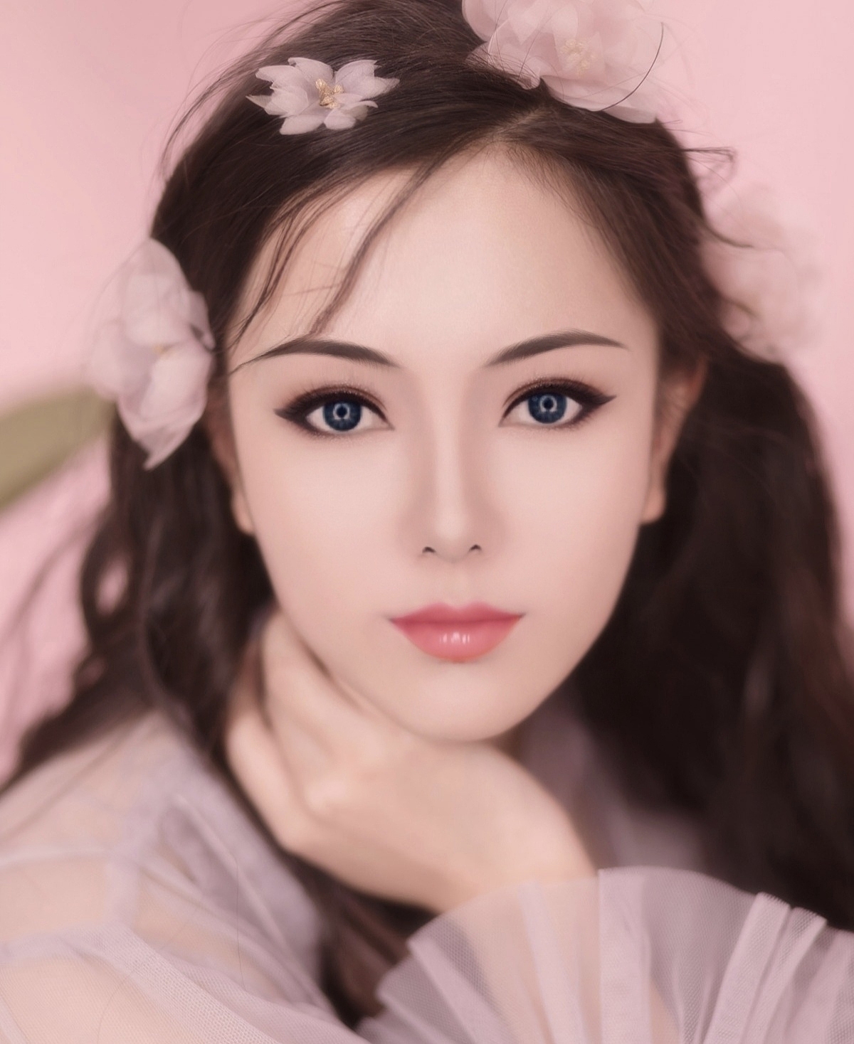 分享收藏《时间不散,灵魂不烂》《侧脸》《空·洞》《插画素材》