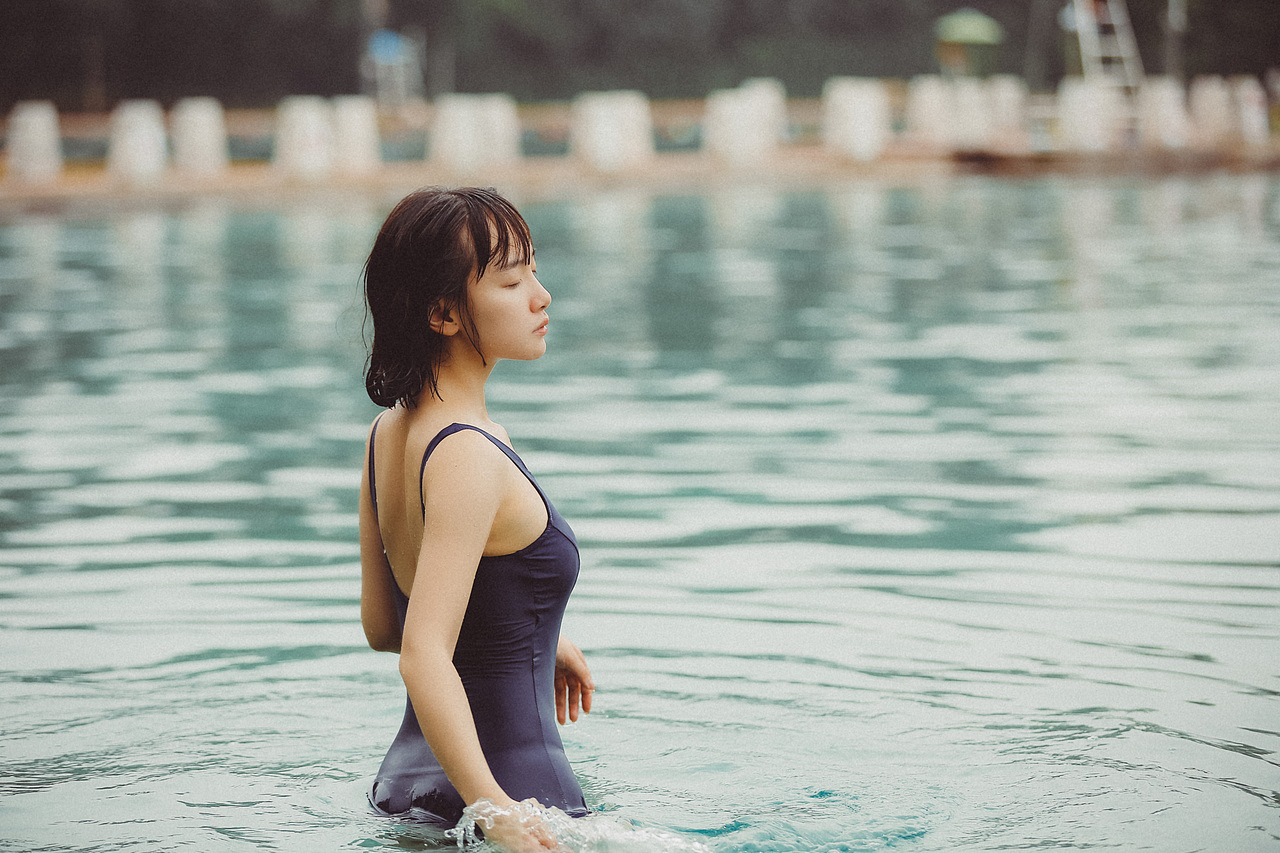 水中鹿（图ZMTI0MDIyOTk2） - 人像摄影 - 站酷设计师小鹿纯子Lilian原创素材 - 站酷ZCOOL