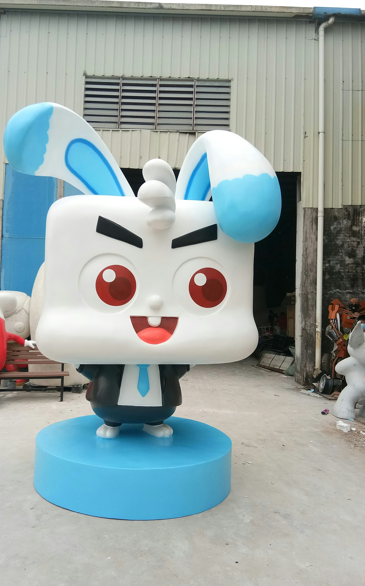 公司企业ip形象玻璃钢店铺卡通品牌造型雕塑树脂摆件