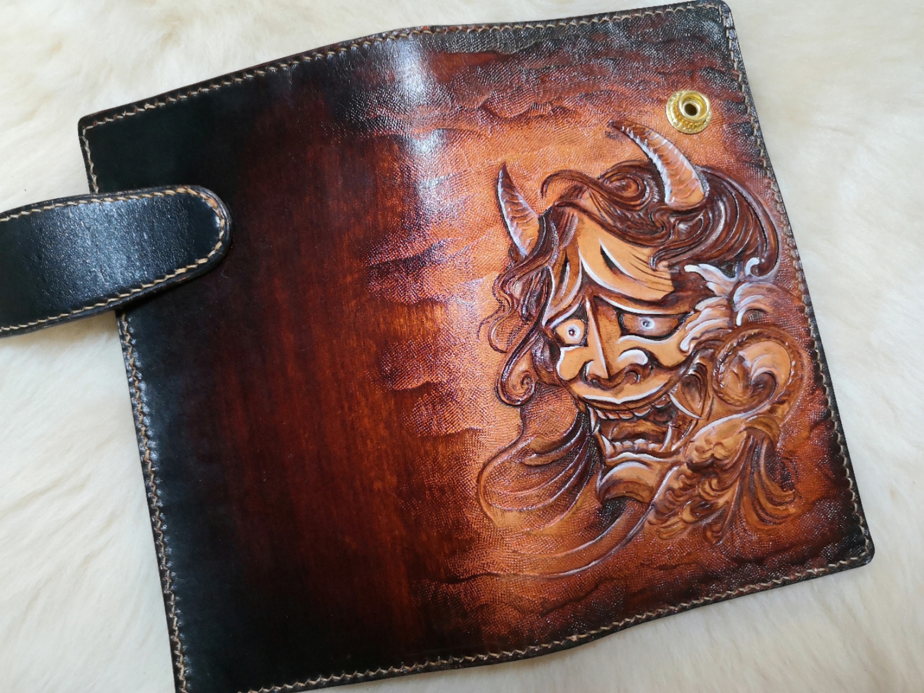 孟璐璐皮雕工作室出品~~般若钱包|手工艺|工艺品设计|孟璐璐v - 原创