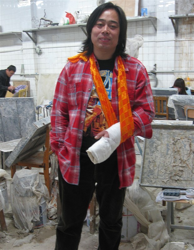 锻铜浮雕《叱咤风云》