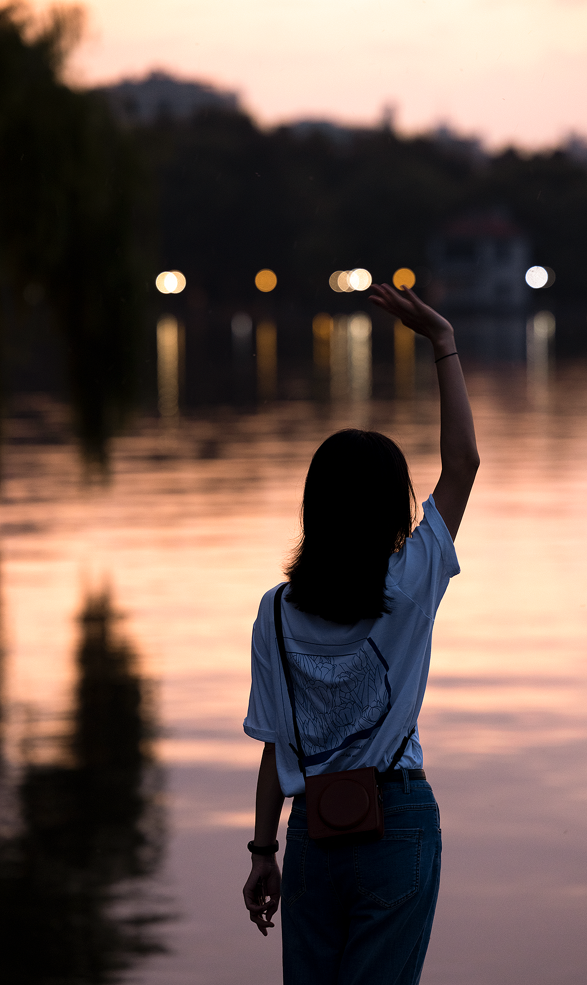 八月十五,在西湖等待一场日出