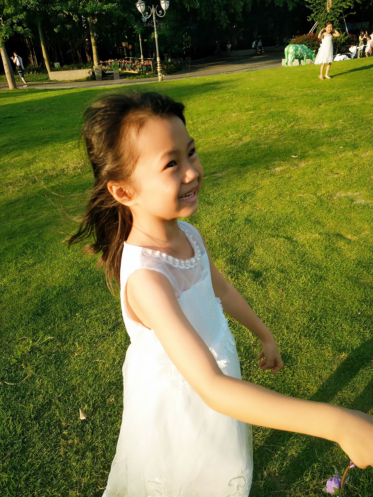 小俩姐妹-荷兰花卉小镇