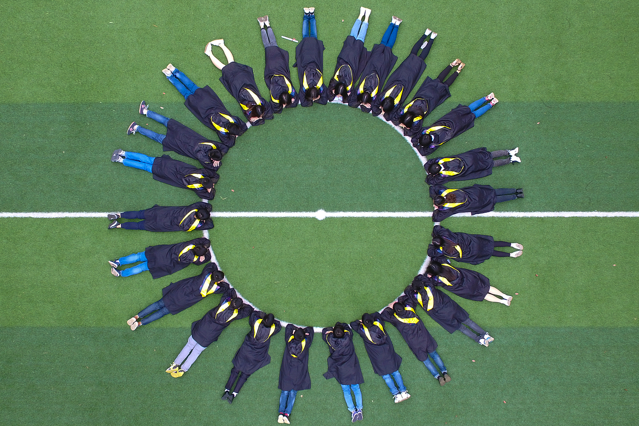 无人机航拍毕业照（图ZNTE5ODA0MTY=） - 修图/后期 - 站酷设计师Aphla原创素材 - 站酷ZCOOL